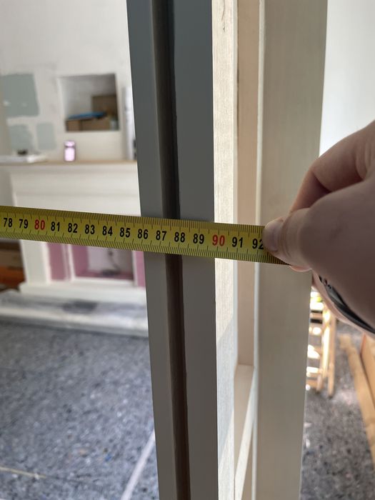 Usa interior lemn masiv