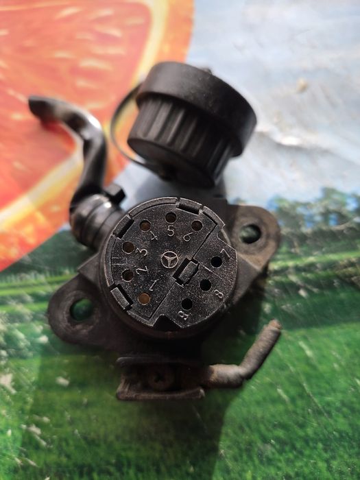 На 124 Мерседес, 102 двигатель