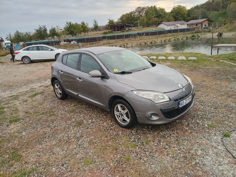 RENAULT Megane 2010 — imagine 2