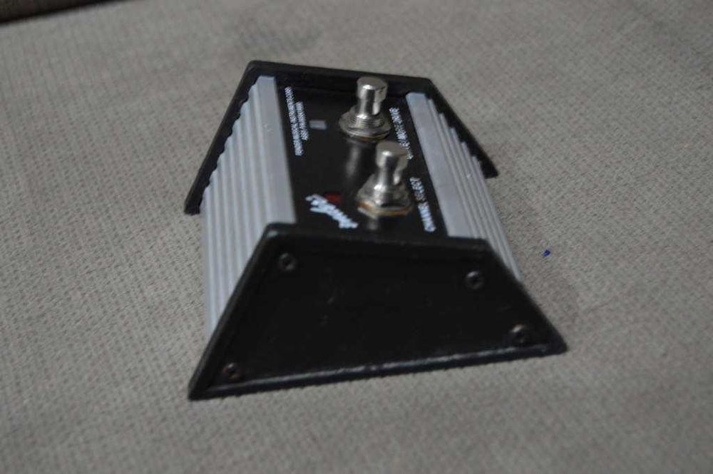 Footswitch chitara Fender