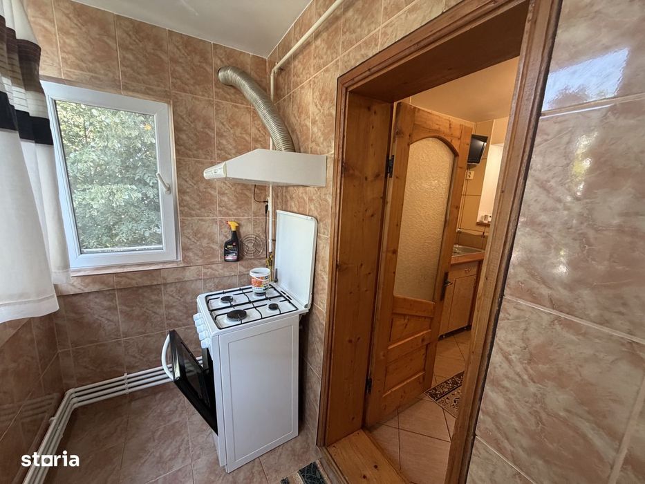 Apartament 3 camere,zona E3,etaj 3