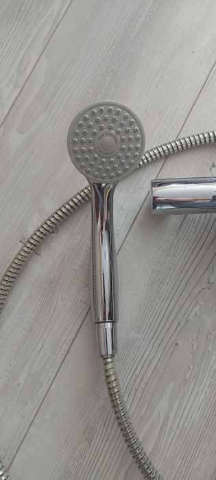 Душбатерия Hansgrohe