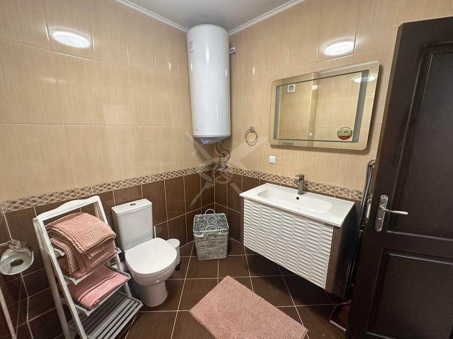 Тристаен апартамент в Ахелой 69390