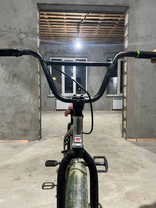 Продается велосипед BMX модель зигзаг