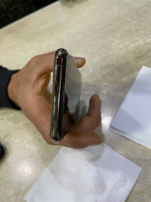 Iphone 11pro sotiladi