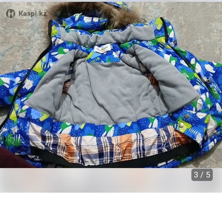 Куртка бу, хорошем состоянии.