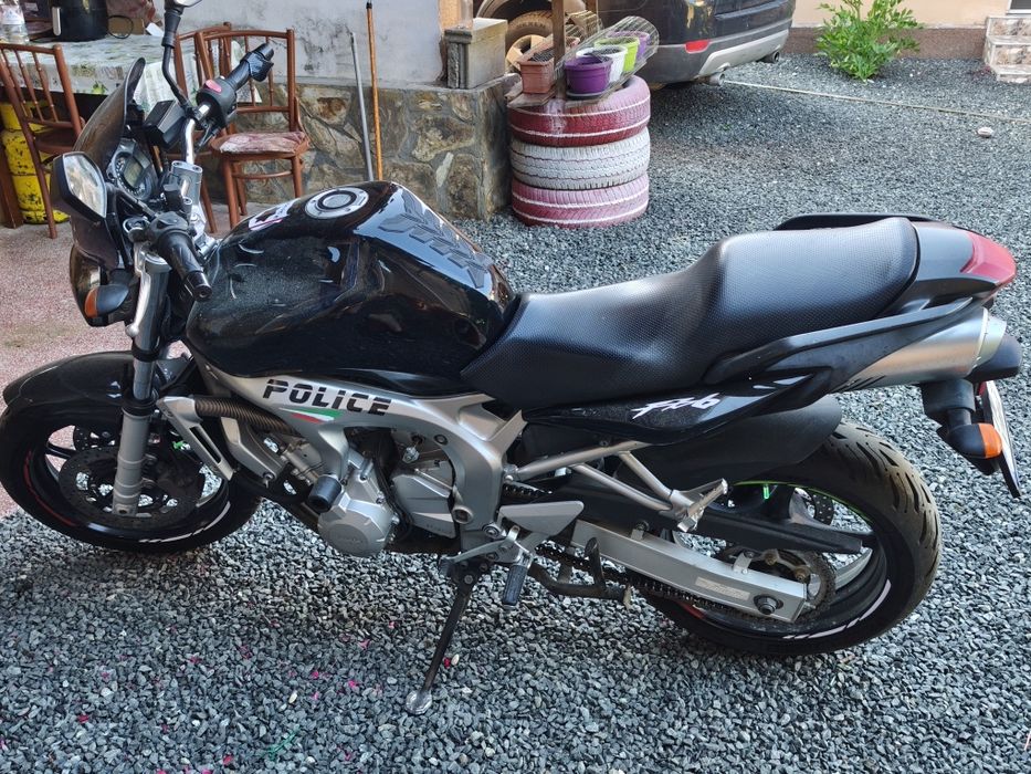 Vând Yamaha FZ6, an 2004, in stare excelenta!