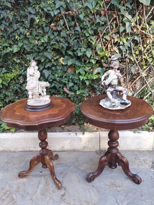 Комплект шезлонзи с винтидж масичка