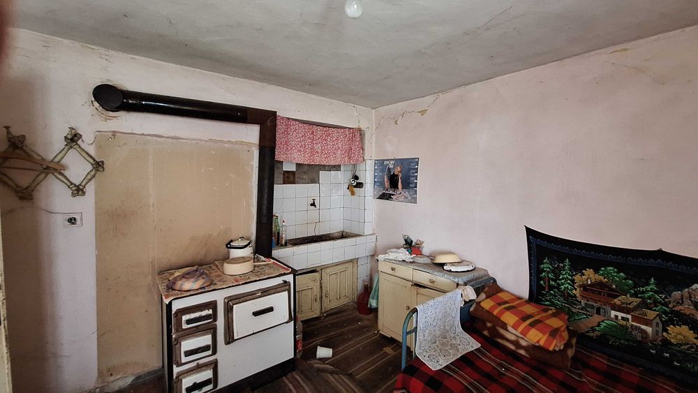 Продава се Къща в с. Конуш, Област Пловдив - 81 кв.м за 472 €/кв.м - Снимка #7