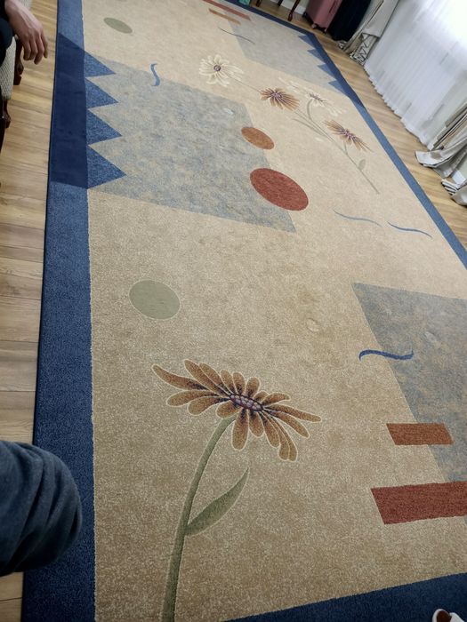 Продам ковер 6х3,  за 100000 тг