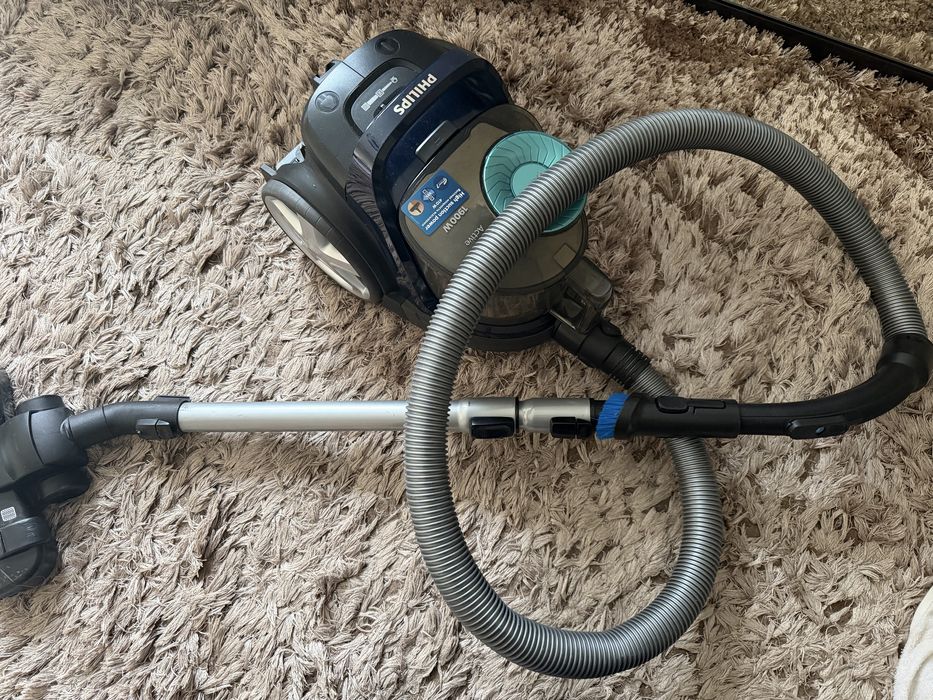 Пылесос Phillips