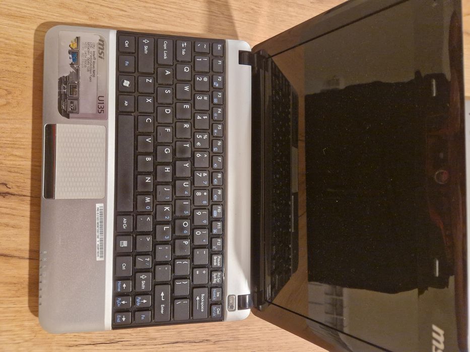 Mini laptop (MSI U135)