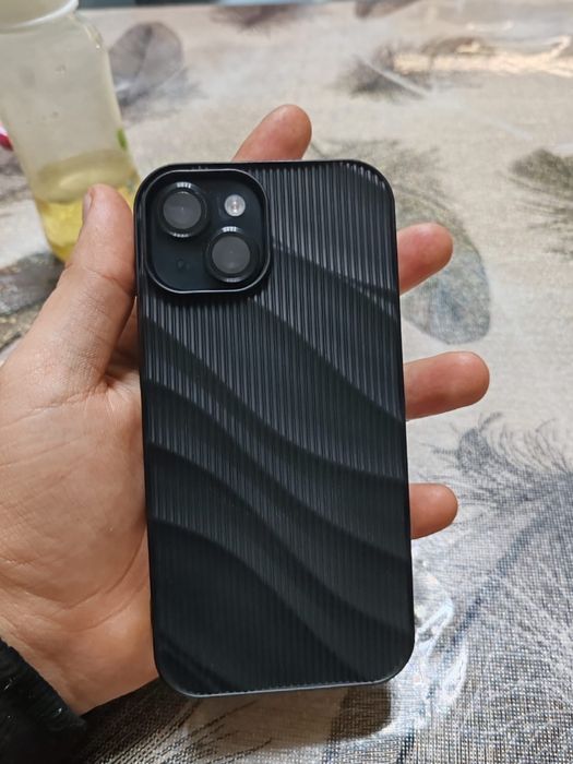 Продам Айфон 15 с гарантией