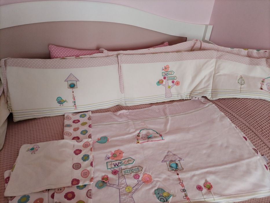 Луксозен бебешки спален комплект