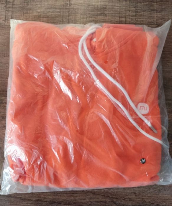 Продам оранжевый худи