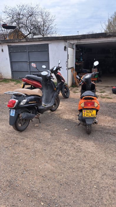 Scuter 49 cc 4 timpi