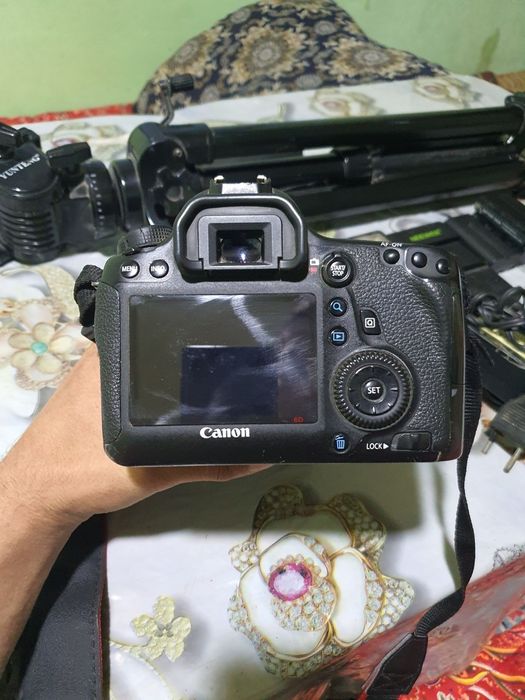 Canon Camera 6D holati yaxshi