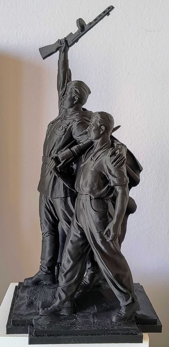 Архивна възстановка на демонтиран софийски монумент