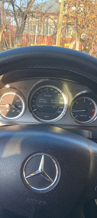 Mercedes C220 an 2009