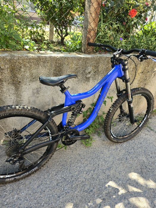 Kona Park Operator Downhill bike Rockshox Domain, Rockshox Vivid Rc2 4-бутални спирачки Sram Code 1x10 XT Отлично състояние