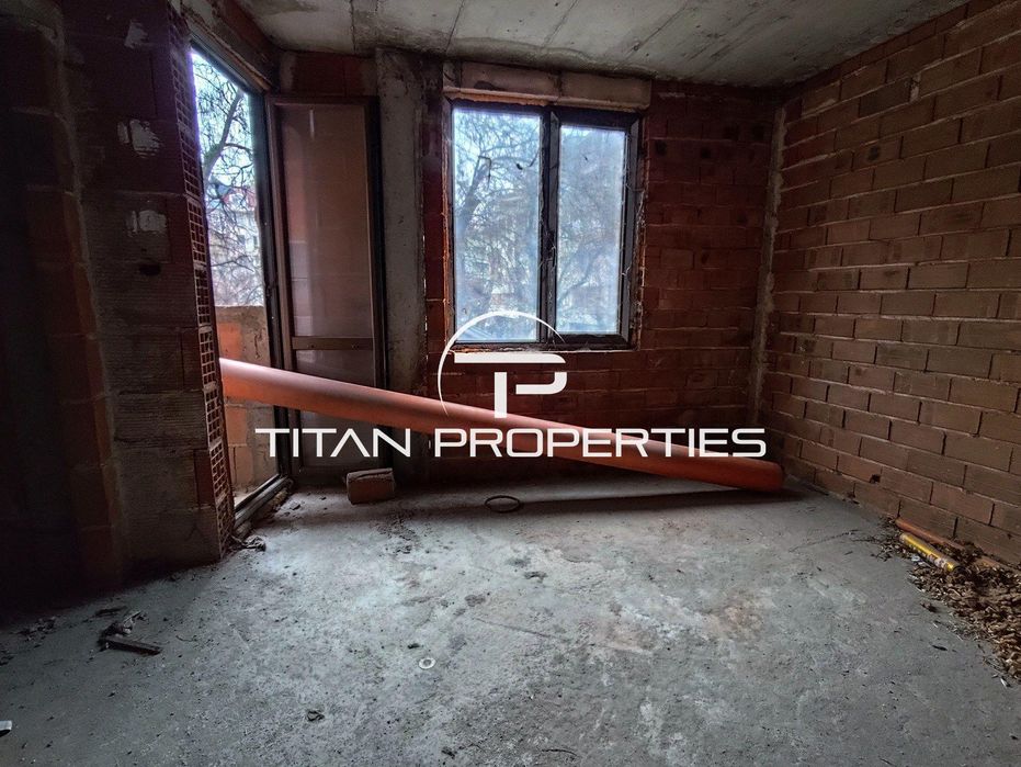 Продава се Тристаен апартамент в Пловдив, Южен - 85 кв.м за 636 €/кв.м - Снимка #3