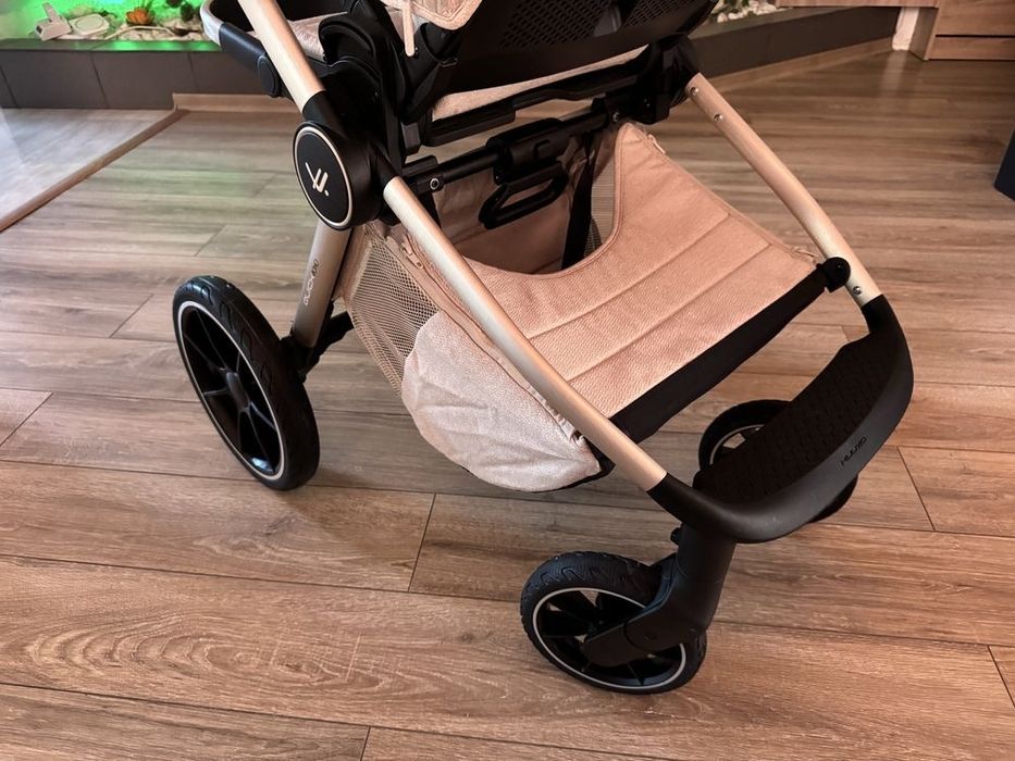 Vând Cărucior Muuvo Boho Quick Beige - toate accesoriile