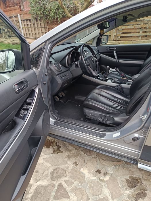 Vând Mazda cx7 4 x 4