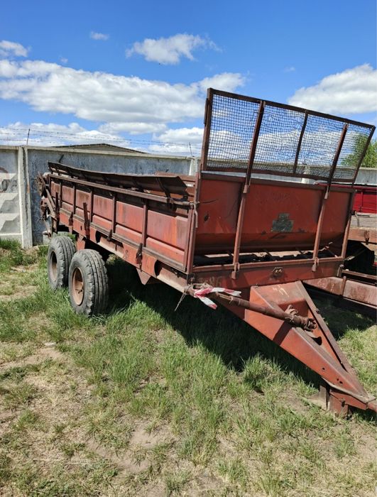 Разбрасыватель удобрений роу 6