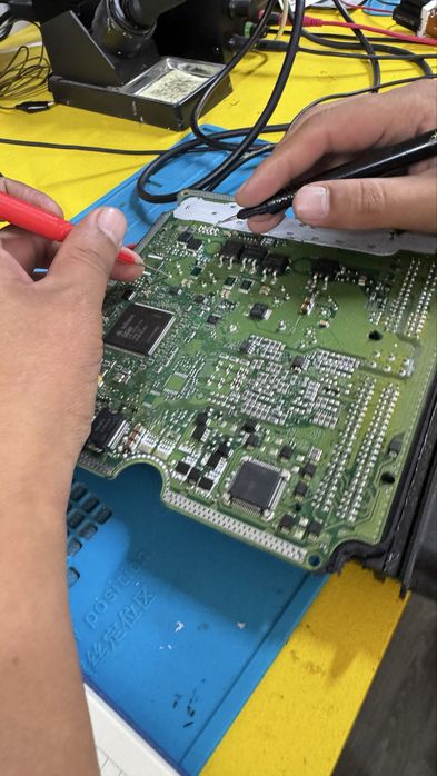 электронщик,ремонт эбу компьютеров авто