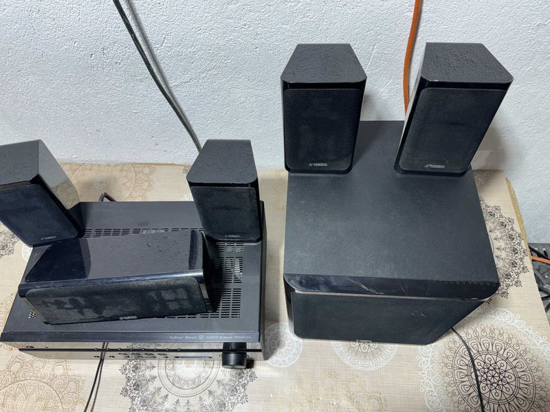 Аудио система - Yamaha RX-D485