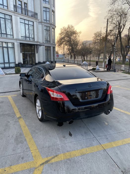 Nissan Maxima Sotiladi