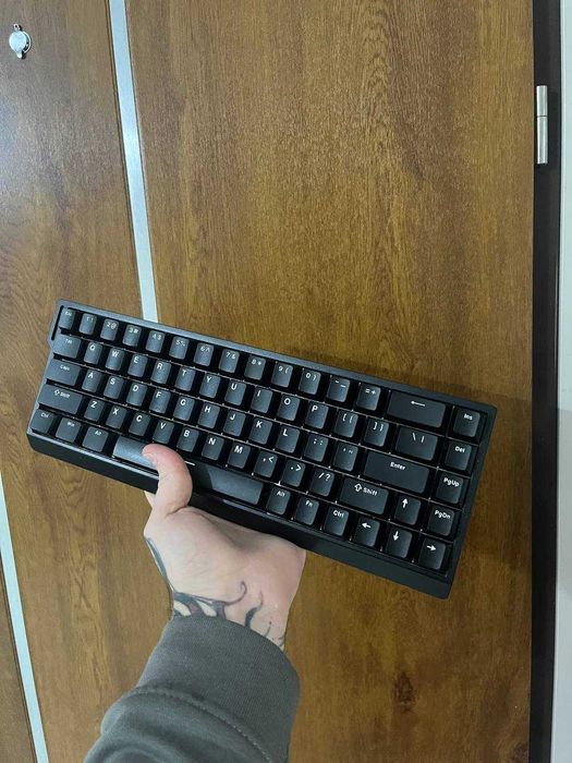 Magnetic keyboard MCHOSE Ace 68 Ice Blue cu comutator magnetic