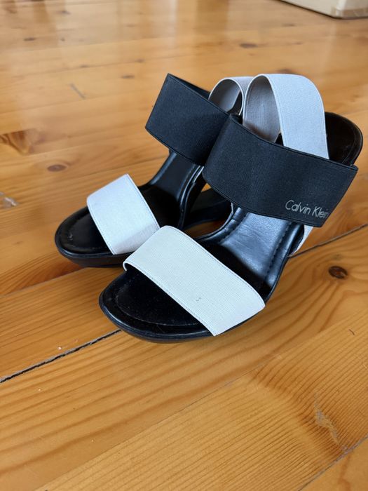 Летни сандали размер36