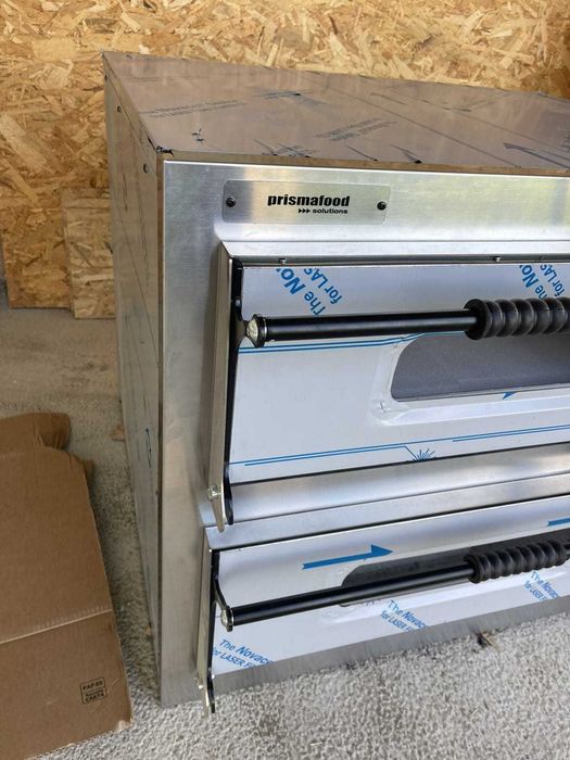 Професионална фурна за пици и закуски Prismafood Pizzaofen