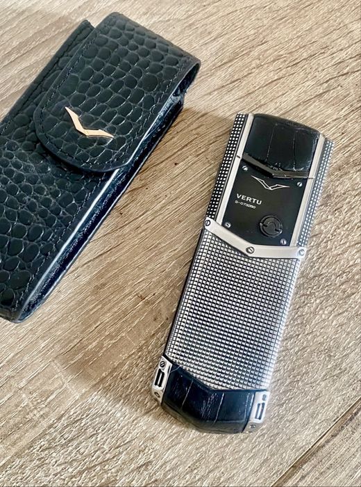 Vertu Signature S