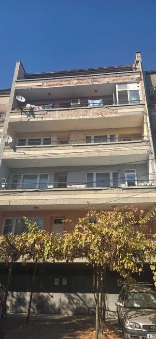 Продавам апартамент в Хасково