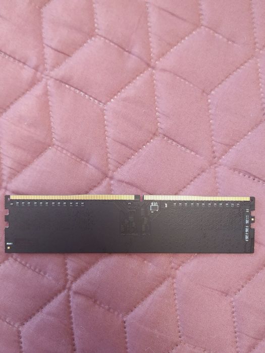 Настолен компютър ASUS