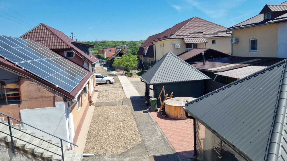 CAZARE TASNAD STRAND TERMAL LA 150 METRI DE POARTA 2 CASA NOSTALGIA