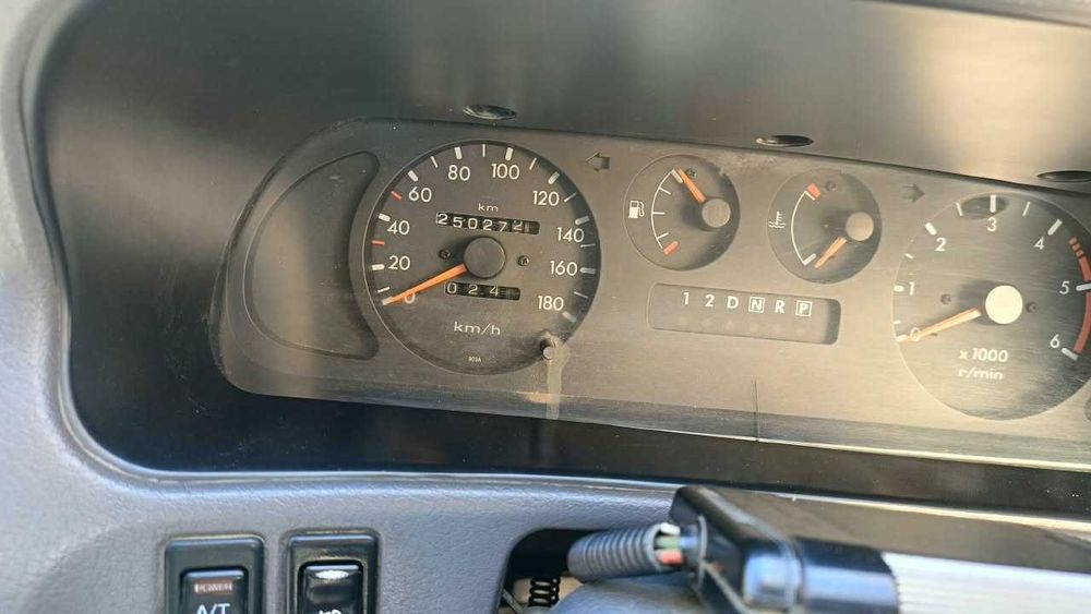 Ниссан Мистраль ETi 1995г