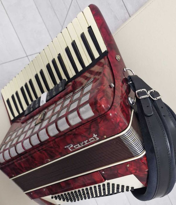 Acordeon Parrot  96 basi roau