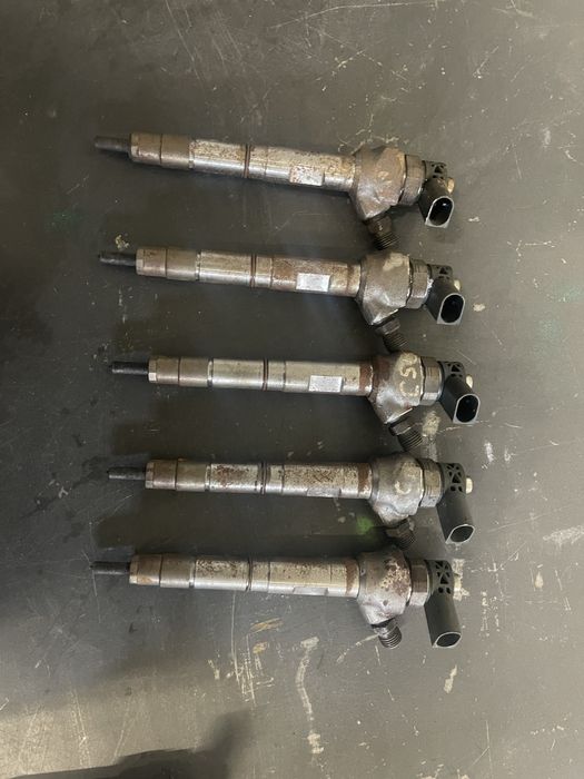 Injectoare Audi,Vw 2.0tdi Cod-04L130277AC