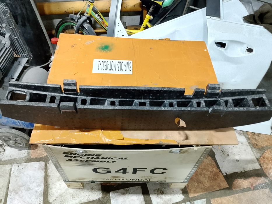 Абсорбер бампера Шкода Рапид