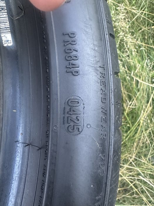PIRELLI P ZERO (PZ4)LS  2бр почти нови