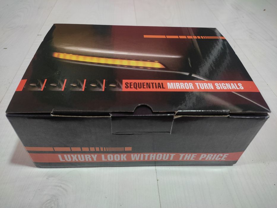 •Продавам ВСЯКАКВИ LED мигачи за VW Голф 5 и други със същите огледала