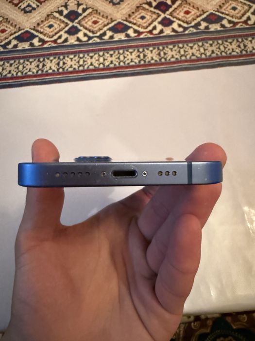 iPhone 13 В отличном состояний