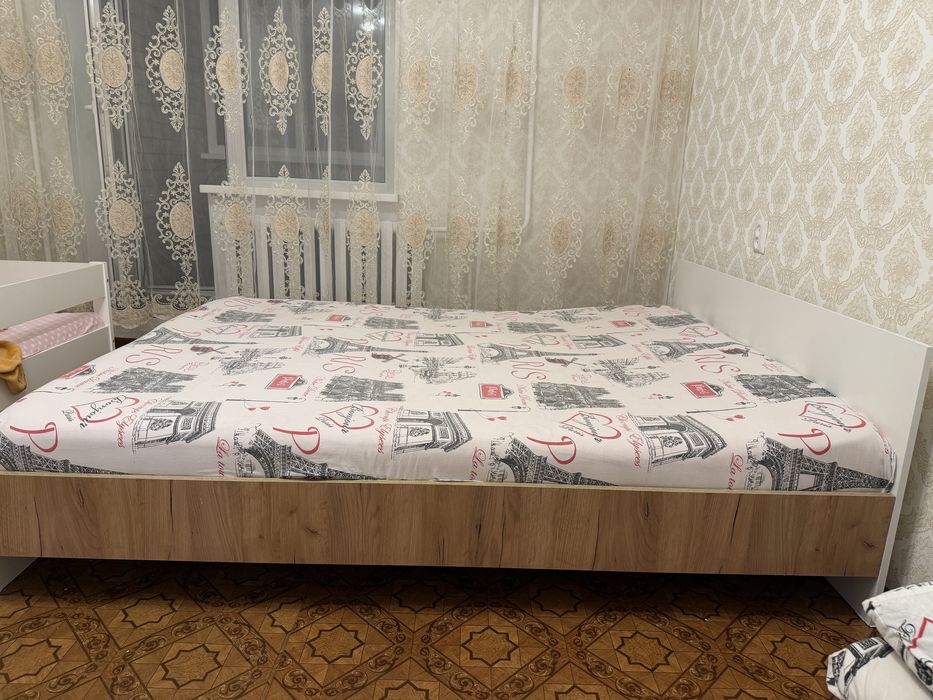 Кровать дауспальная 160х200