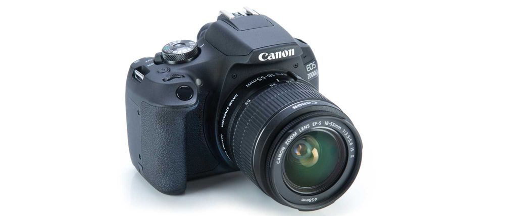 canon EOS 2000D + EF-S 18-55mm IS II nou/nefolosit se emite factura