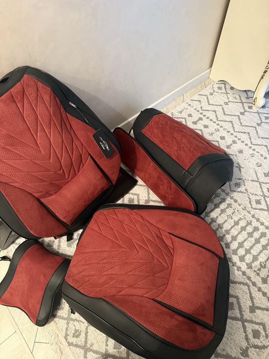 Продам Чехлы новые уневерсальные!