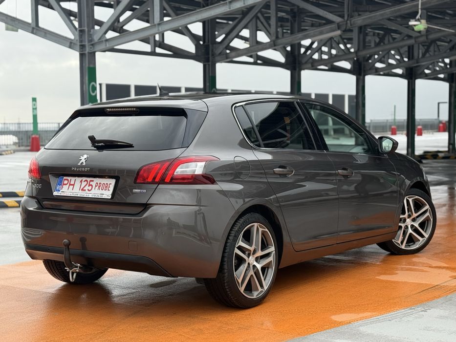 PEUGEOT 308 1.6HDI 120CP/PANO/CLIMA/Navi/GARANTIE/Rate cu buletinul
