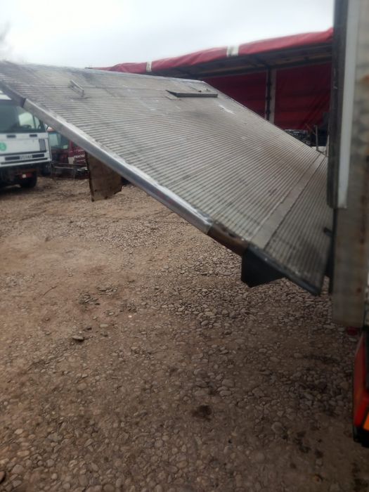 Oblon hidraulic  lift